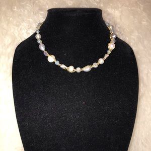 Golden necklace: blue, silver, pearls